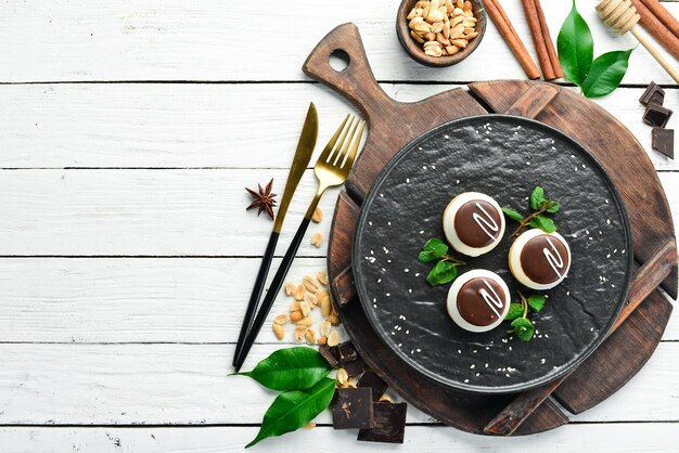 Nowoczesna kuchnia z potrawą